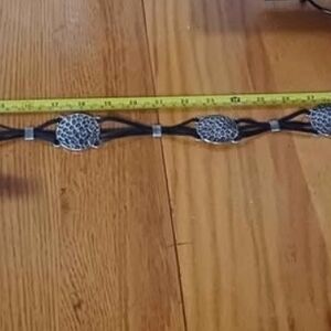 Elegant Silver and Black Women's Belt